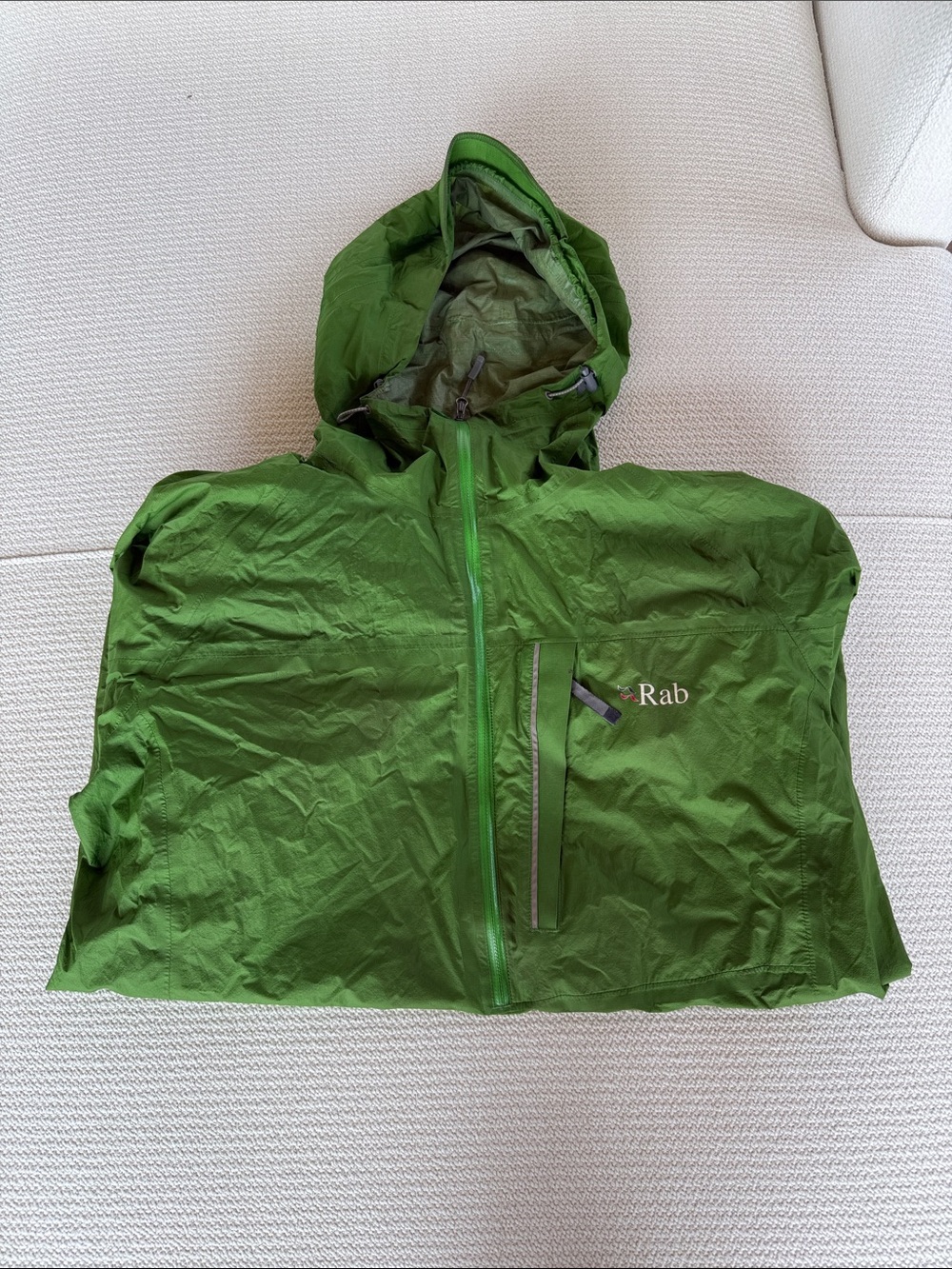 Rab Men's Light Green Lightweight Hooded Jacket/Windbreaker